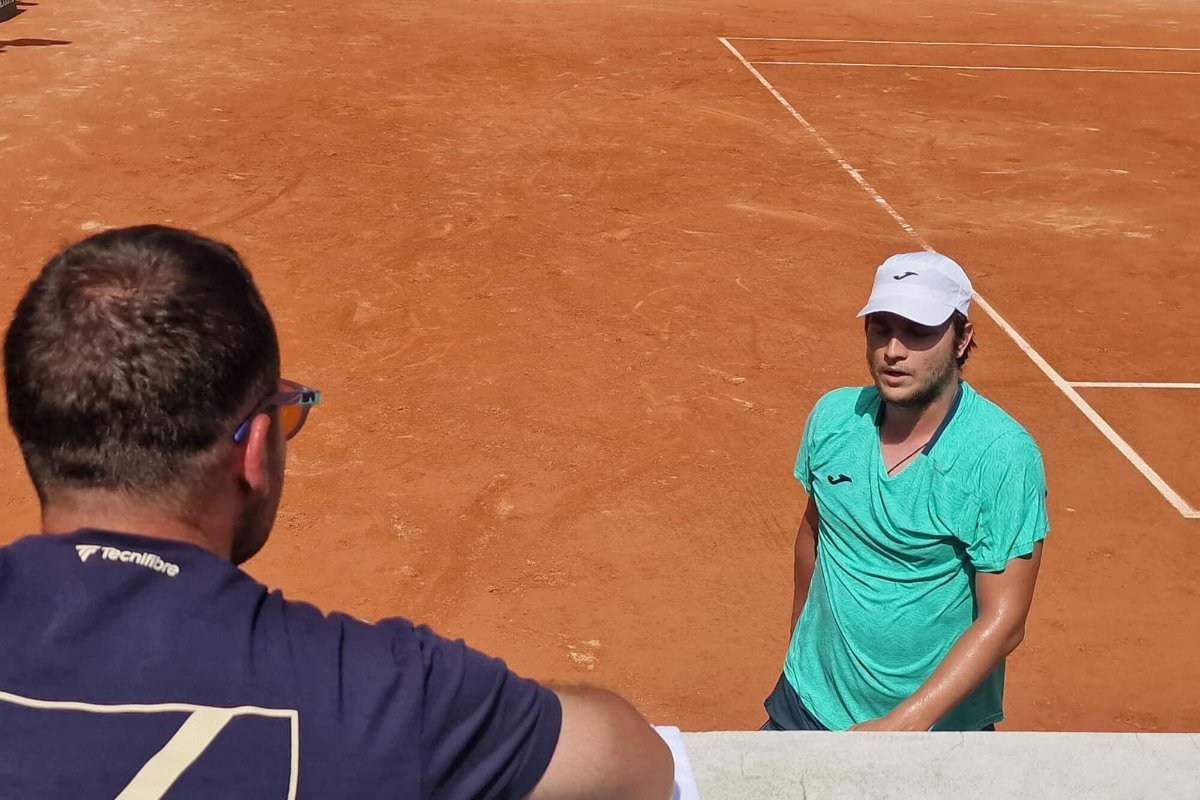 Dobar fokus jači od problema: Kecmanović silovito započeo Roland Garros 